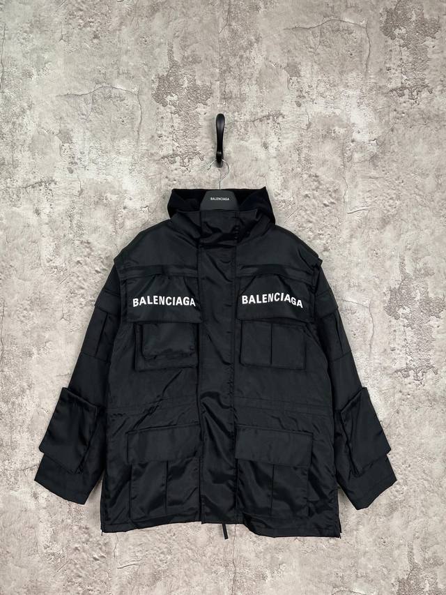 Balenciaga巴黎世家23秀款机车夹克保安服工装风外套 尺码：1 2 3 4