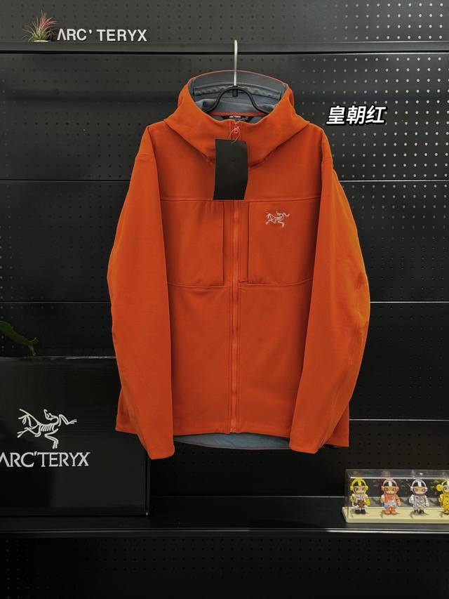 Arcteryx Gamma Mx Hoody 保暖防风软壳连帽冲锋衣 春秋季 始祖鸟gamma Mx不止好看这么简单，基本防风耐磨，软壳冲锋衣可徒步，内侧加绒