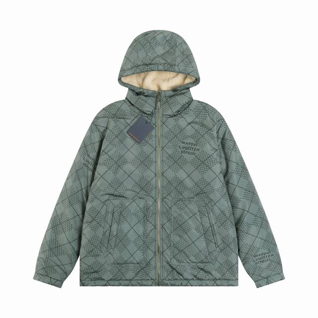 高品质 Louis Vuitton 路易威登 新款滑雪系列 双面穿棉服外套 面料采用定制摇粒绒布料梭织布料 全方面字母对位 工艺极其复杂 采用原版三标齐全 定制