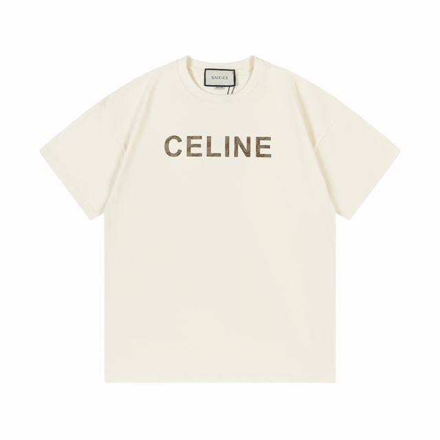 Celine 联名gucci限定系列 2025新款 定制270G双纱纯棉面料 梭织贴布联名字母logo 男女同款 短袖t恤 颜色：杏色 尺码：Xs-L