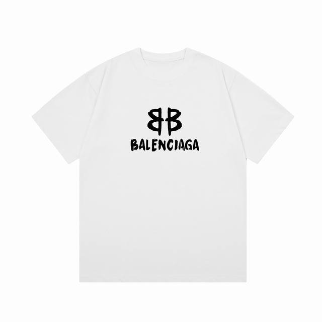 隔天到 Balenciaga 巴黎世家 双b字母经典印花 Logo标识精致升级，灵感源自八十年代复古 原版面料 官方同款 短袖t恤 定制300克同缸染面料 手感