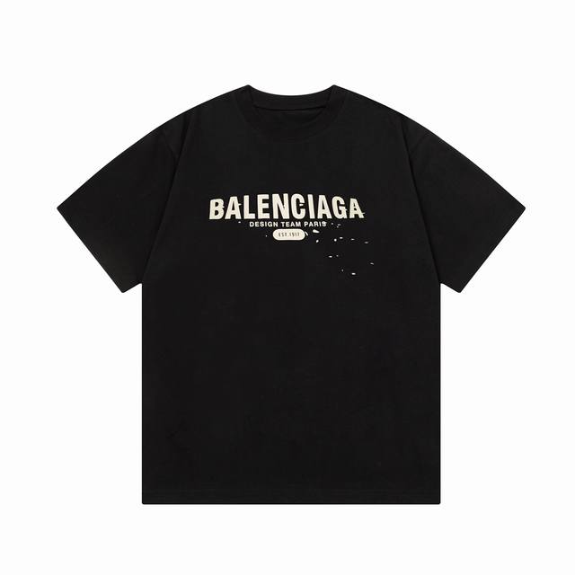 隔天到 Balenciaga 巴黎世家 字母印花 Logo标识精致升级，灵感源自八十年代复古 原版面料 官方同款 短袖t恤 定制300克同缸染面料 手感非常舒服