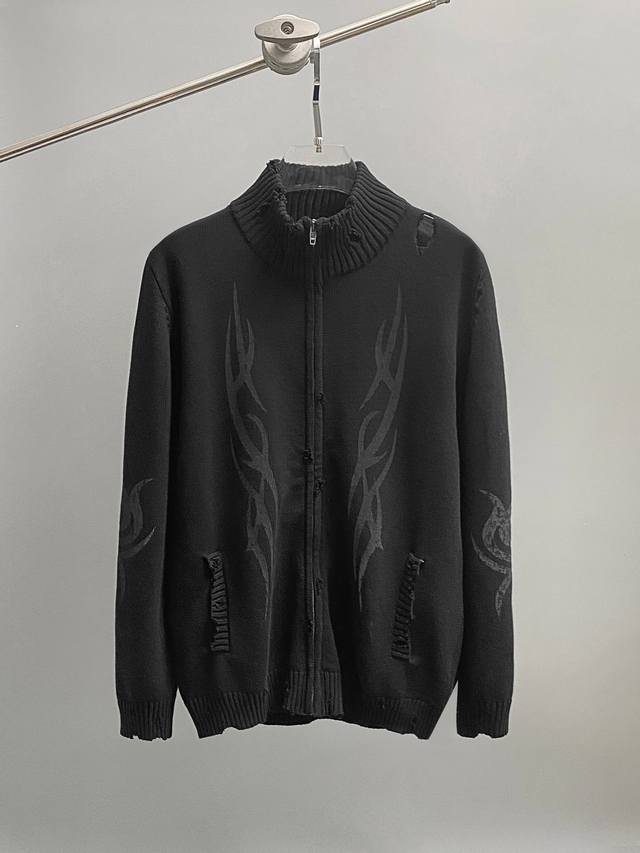 Balenciaga新款巴黎世家blcg24Fwy2K图腾符文毛衣