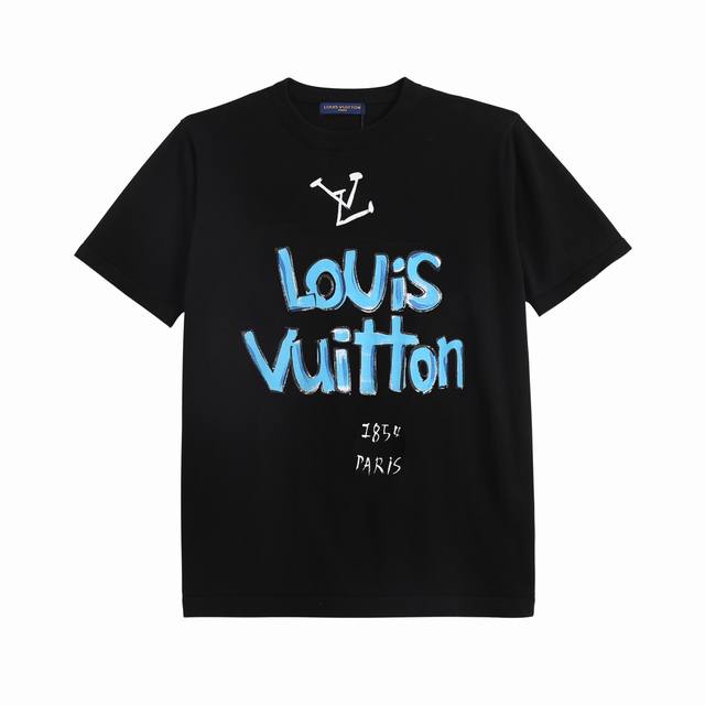 Lv 路易威登 25Ss 春夏新款 短袖t恤 手绘logo工艺 300克双纱面料同缸同染配套螺纹 细节完美处理 男女同款 颜色：白色 黑色 码数：S M L X