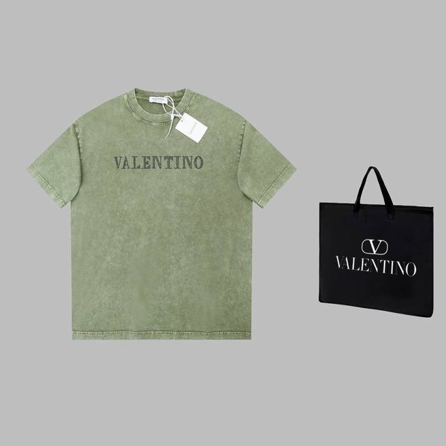 可配手提袋5 华伦天奴 Valentino 25Ss早春新款 烫钻短袖 轻奢主义 男女日常通勤穿搭必备单品 正确版本 欢迎对比 详细特征 280克100% 纯棉