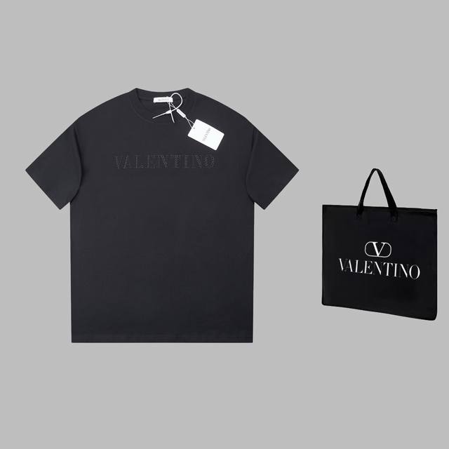 可配手提袋5 华伦天奴 Valentino 25Ss早春新款 字母logo烫钻短袖 轻奢主义 男女日常通勤穿搭必备单品 正确版本 欢迎对比 详细特征 280克1