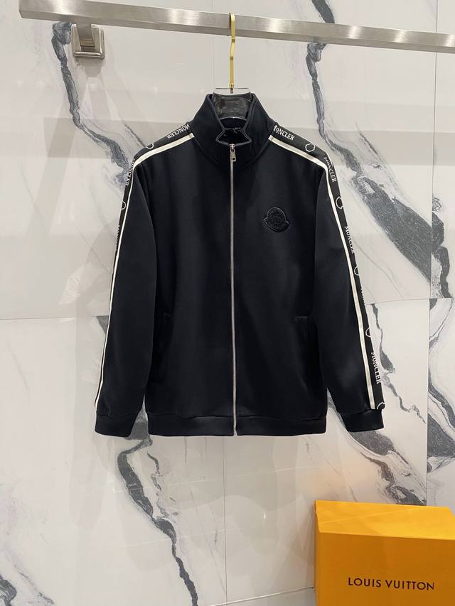 Moncler.蒙口 套装 提花直筒织带字母logo毛巾绣标识刺绣。外套、高品质朱光纱地 双层复合棉、特别手感、超级质感 舒适柔软透气 休闲宽松版型 潮流男女同