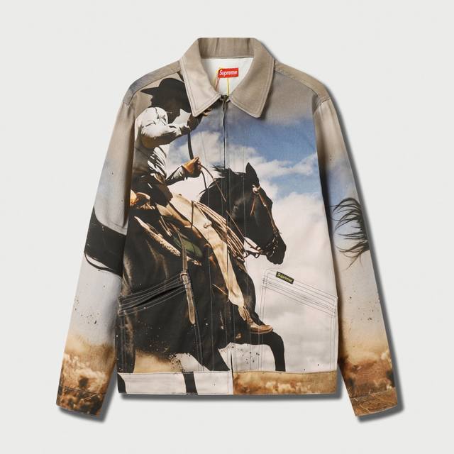 Supreme Cowboy Denim Work Jacket 经典套马杆套马牛仔夹克外套这款夹克 细节很多 刚发售就开始做预售操作了 整件衣服和去年的又花夹