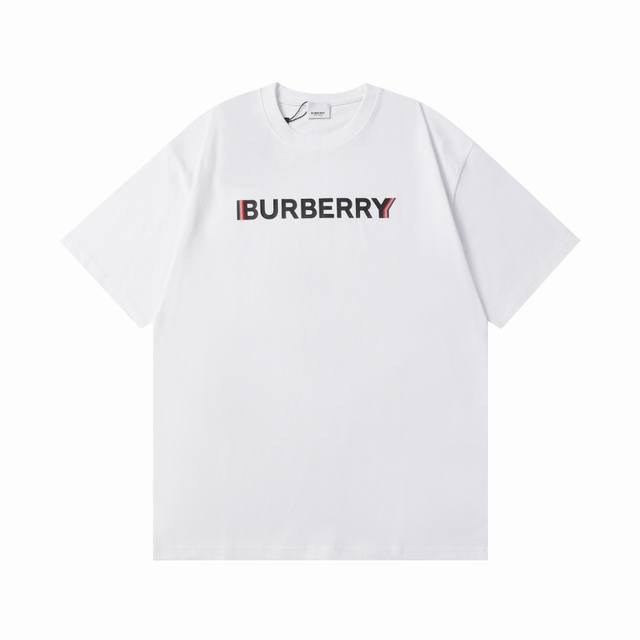 全年不下架 面料350克 Burberry 博柏利 23Ss 单排幻影字母印花短袖 简约风整体图案简洁大方而又不失格调，面料采用350克重精梳棉，定制1*1螺纹