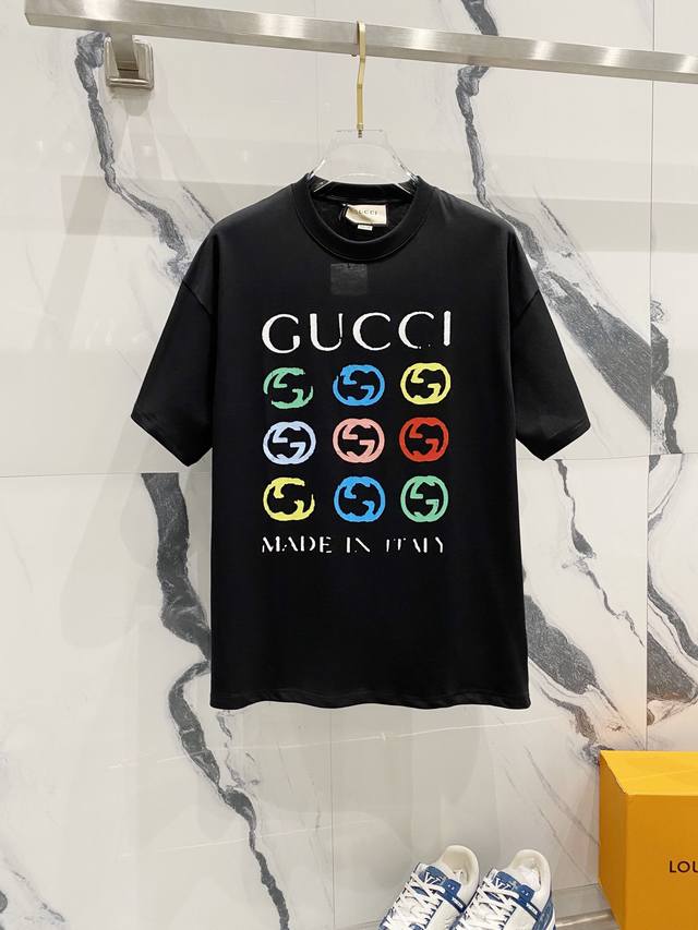 Gucci 古驰 260克纯棉圆领短袖t恤 个性gg字母logo九宫格印花标识 官方同步 高版本 高品质 时尚个性 百搭潮流 纯原品质 原版面料 吊牌 领标 水