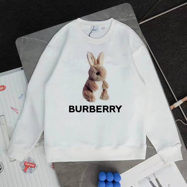 Burberry 巴宝莉印花圆领毛圈卫衣 1:1对版面料420克毛圈高克重百分百纯棉 提前做过预缩水1×1双纱洗一辈子都不会变形的 男女同款 官网细节 毛绒兔子