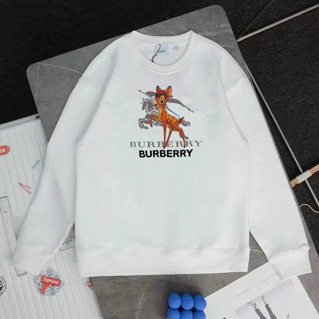 Burberry 巴宝莉印花圆领毛圈卫衣 1:1对版面料420克毛圈高克重百分百纯棉 提前做过预缩水1×1双纱洗一辈子都不会变形的 男女同款 官网细节 战马小鹿