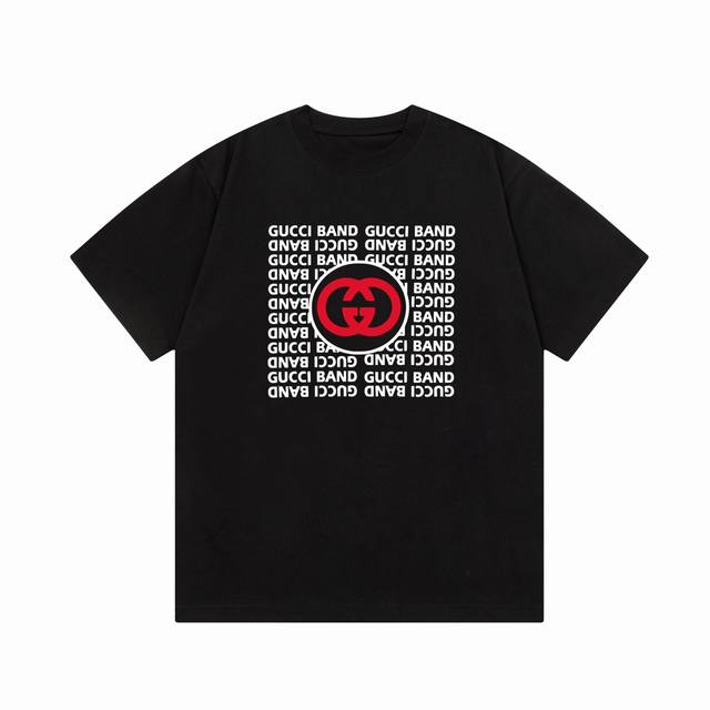 D 隔天到 Gucci 古驰 小字母直喷印花 Logo标识精致升级，灵感源自八十年代复古 原版面料 官方同款 短袖t恤 定制300克同缸染面料 手感非常舒服 春