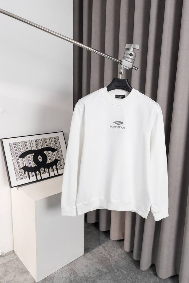 特价 码全不退换 款号：He009 巴黎世家xbalenciaga 3M刺绣logo圆领卫衣 衣服面料采用原版定织定染纯棉毛圈400G高克重面料，柔软亲肤细腻。