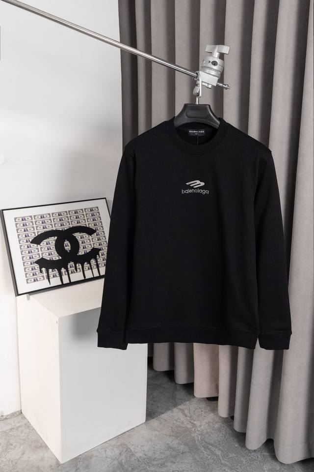 特价 剩sm Xl不退换 款号：He009 巴黎世家xbalenciaga 3M刺绣logo圆领卫衣 衣服面料采用原版定织定染纯棉毛圈400G高克重面料，柔软亲