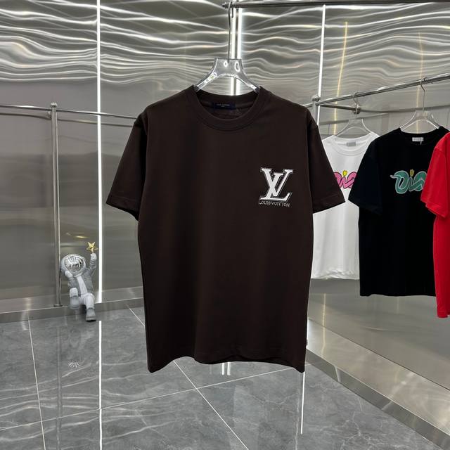 Lv 2024秋冬新款320克短袖t恤 立体硅胶雕刻烫钻 男女同款宽松版 S M L Xl Xxl 五个码 黑色 白色 咖色