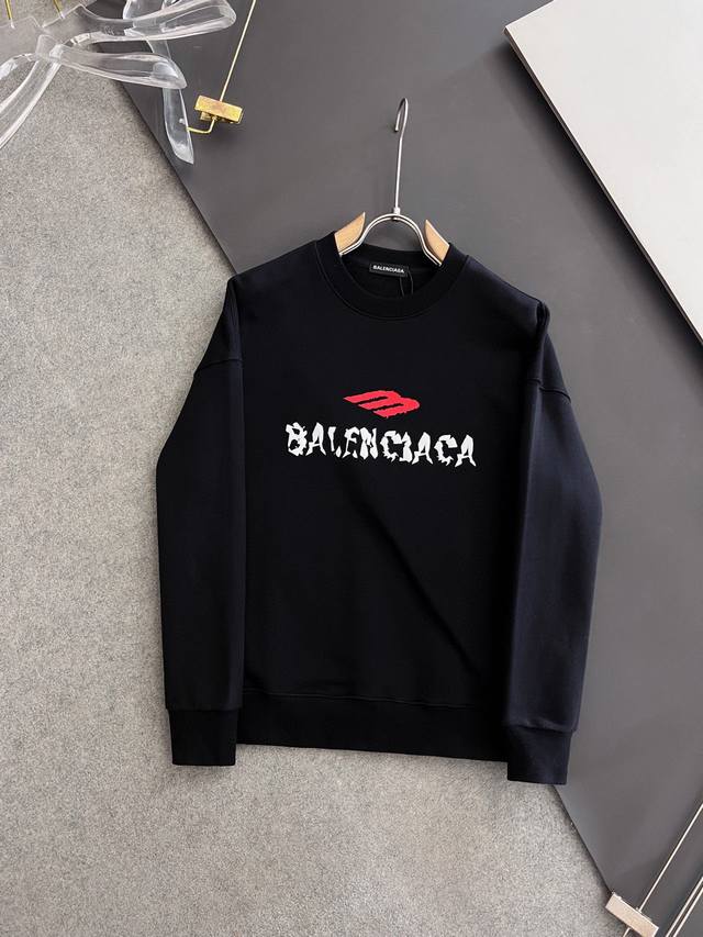 Balenciaga 巴黎世家 2024秋冬男女同款情侣款最新的贸易订单长袖卫衣，全品相！！网红款！工艺采用图案logo压胶印花工艺设计！上身舒适透气，不僵硬，