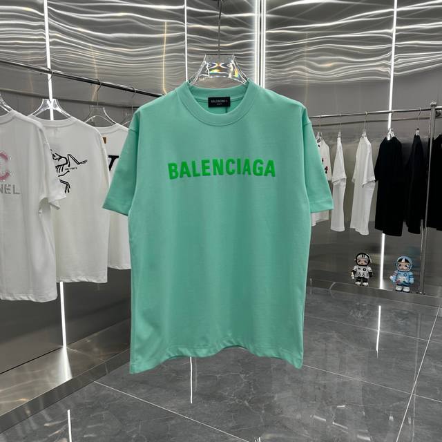 Bal 2024秋冬新款320克短袖t恤 发泡工艺 男女同款宽松版 S M L Xl Xxl 五个码 黑色 白色 薄荷绿