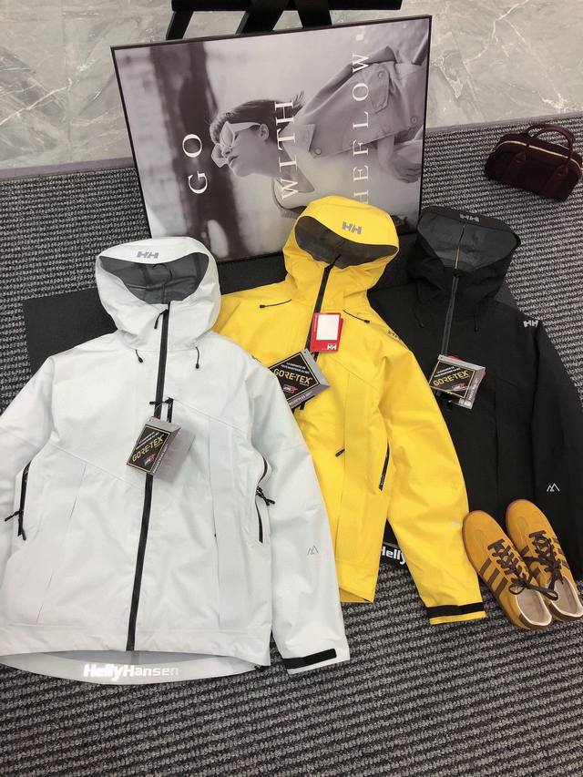 上新 Hh 海莉汉森 Helly Hansen Hh男士户外登山连帽防寒防风三合一冲锋衣羽绒服！ 激光切割 益胶压胶工艺 隐藏细节超级多 内胆填充高品质90蓬松