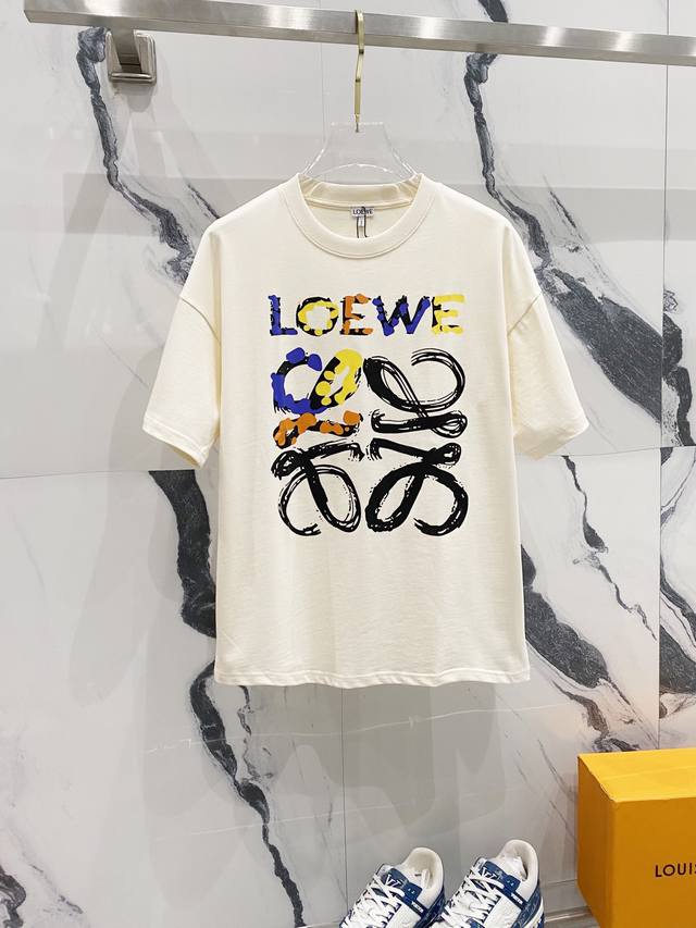 Loewe 罗意威 260克圆领短袖t恤 涂鸦彩绘字母logo印花标识 官方同步 高版本 高品质 时尚个性 百搭潮流 纯原品质 原版面料 吊牌 领标 水洗麦 三