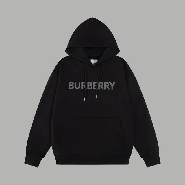 D 同步官网 区别通货 款式：巴宝莉burberry发泡印花连帽卫衣 颜色：图片色 尺码：Xs-L 面料：500G毛圈 辅料：全套定制辅料 无性别区分 男女同款