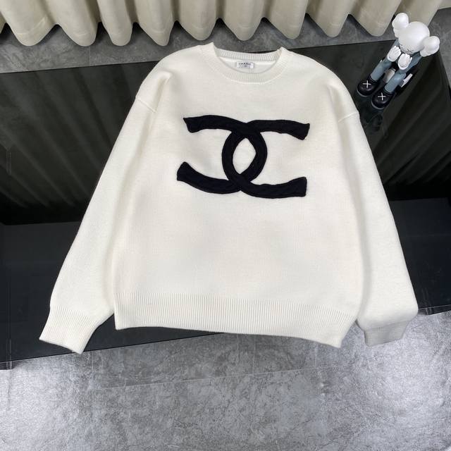 Chanel 香奈儿24Ss重工编织麻花经典大logo提花针织开衫毛衣外套-顶级原单版本 Color：黑色 白色 Size：S M L 独家定制高品质进口羊毛混