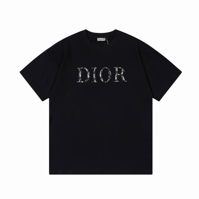 Dior 迪奥 经典爆款 定制32支310G棉盖棉面料 凹凸提花cd字母logo 男女同款 短袖t恤 颜色：黑色 尺码：S-Xl