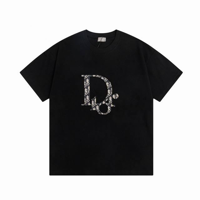 D Dior 迪奥 高品质凹凸提花字母拼布刺绣 升级，灵感源自八十年代复古 原版面料 官方同款 短袖t恤 定制 310克 同缸染面料 手感非常舒服 春夏最新砖柜