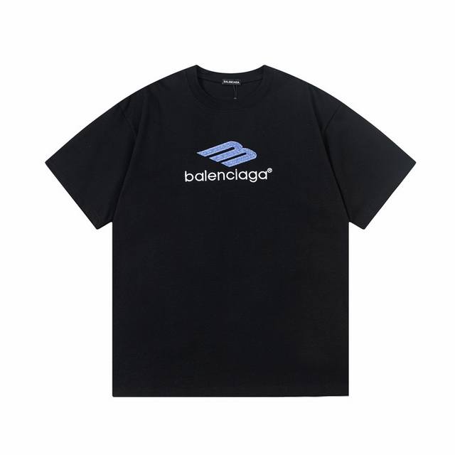 Balenciaga 巴黎世家 标识logo字母刺绣百搭潮流圆领短袖t恤 吊牌 领标 水洗唛 三标齐全 定织定染280克精梳棉面料 尺码：S-Xxl 颜色：黑色