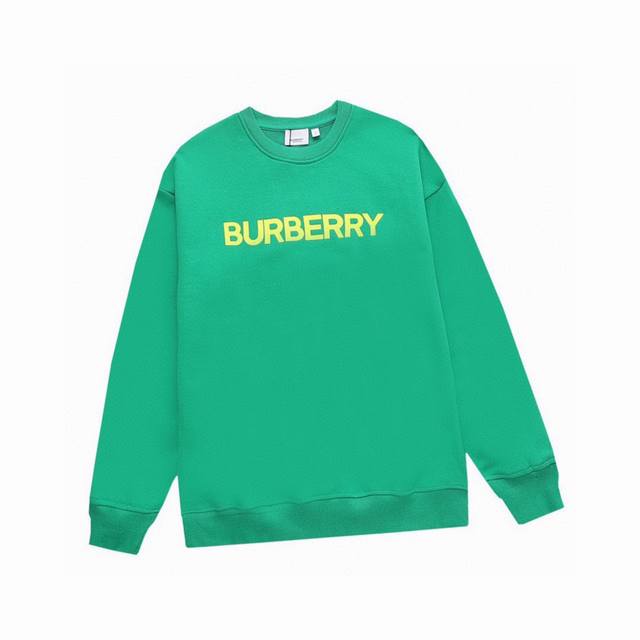 巴宝莉 Burberry 秋冬新品 经典字母压胶圆领卫衣 高端大气完美演绎，经典圆领卫衣宽松版型不挑人 面料采用400克纯棉面料，保证舒适性同时透气的同时又不透