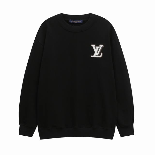 上新 Louis Vuitton 路易威登 23Fw 皮标Logo圆领卫衣 手感非常舒服 春夏最新砖柜同步 Os落肩版型 时尚又个性 超级百搭好看的一款 男女都