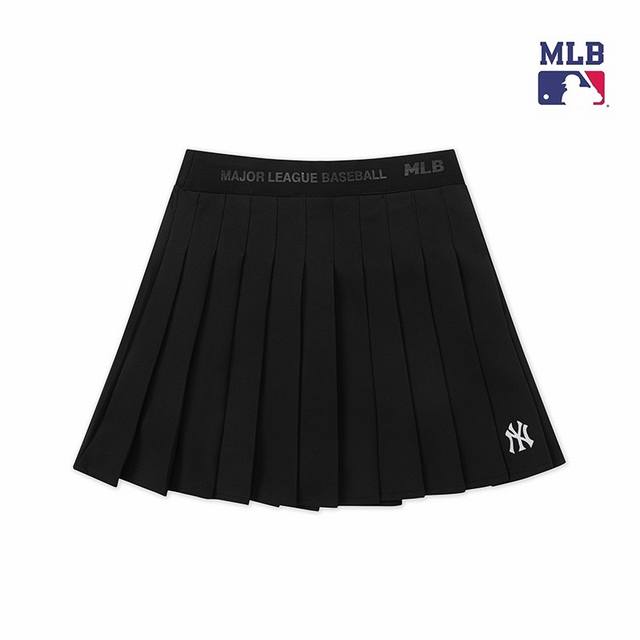 新款上新 Mlb新款百褶裙，上身完美遮肉显瘦，腰部橡筋原版定制带Logo裙子下摆Logo精致刺绣点缀，尽显高级感满满，内里搭配安全裤防走光，外侧隐形拉链，车工针