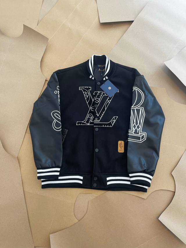 Fw22 Louis Vuitton 路易威登走秀款Nba联名刺绣篮球棒球服外套 实拍图 顶级版本 随意对比市面任意版本 Lv官方走秀款 市场独家版本 独家供应