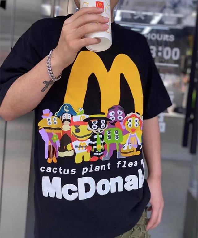 春款上新 Cpfm X Mcdonald's麦当劳联名全家福笑脸发泡印花重磅纯棉短袖 情侣款 顶级复刻，重磅硬货来袭，Ins海外超级大爆款，趣味的金拱门全家福图