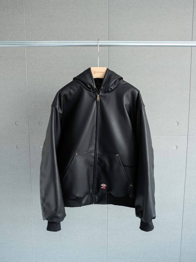 顶级联名单品 春季硬货 Supreme X Dickies 联名款 Fw24 Week16 Hooded Leather Work Jacket 荔枝纹皮质夹克