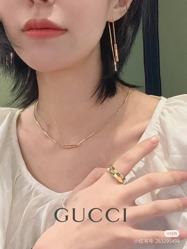 送礼必备 全套包装 Gucci G家Link To Love肖战同款系列八角型戒指 Gucci Link To Love.系列运用象征爱情的全新符号元素大胆探索