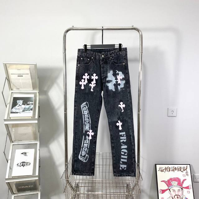 供 顶级版本 Chrome Hearts 克罗心最新款牛仔裤紫色 Matty Boy Sex Records 铆钉款工装牛仔裤裤Ch牛仔裤均需要成品水洗后再拆开