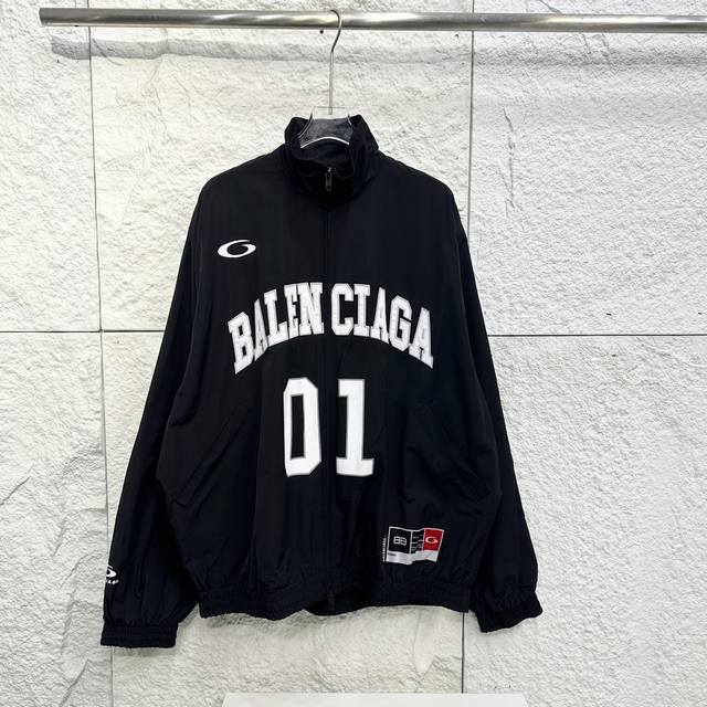 25Ss Balenciaga巴黎世家 Basketball 系列 01号球衣夹克外套 重金原样购入开发 版型原汁原味巴家味道 天花板品质 贴布绣标进口刺绣机器