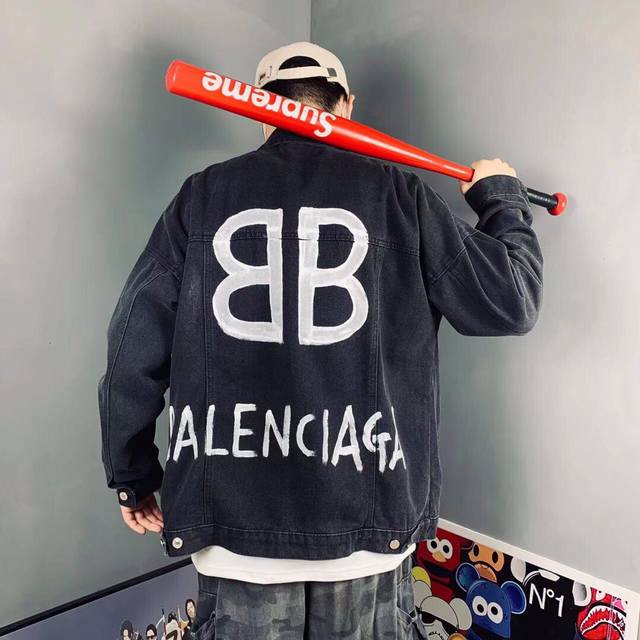 春款：上新 Balenciaga巴黎世家复古水洗牛仔高版本外套男女同款 搭配情侣更赞哦 高品质官网发售款｜超级推荐｜超人气单品Ins小红书热门爆款 情满怀满 绝