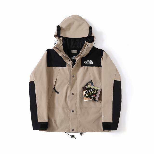 新配色 Thenorthface北面1990经典款户外防水冲锋衣登山夹克# 今年的冲锋衣升级了所有的配件面料以及工艺品质！ 为了还原Z的一切质感今年团队历经数月