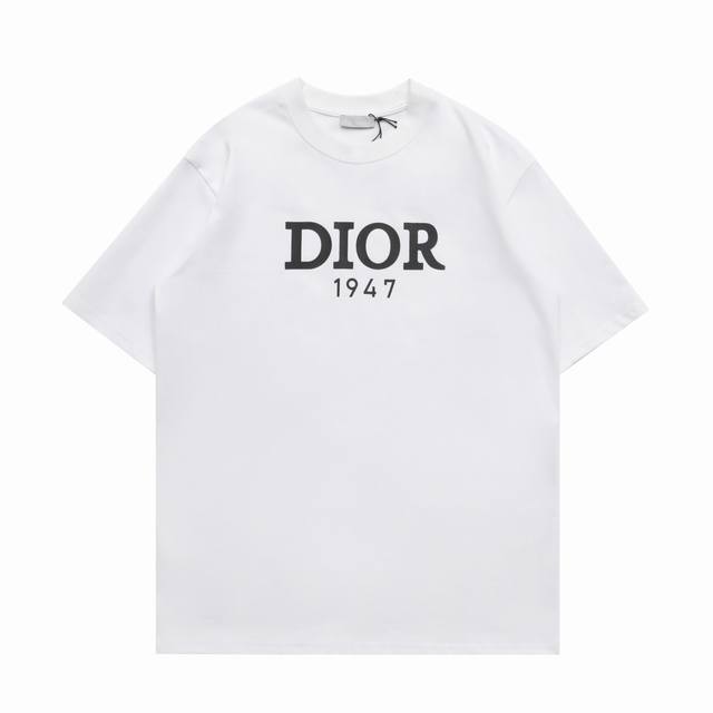 顶级复刻版本 Dior 迪奥经典款1947印花休闲圆领短袖T恤 面料: 280G重磅纯棉，随意对比 砖柜同步。第一时间正品开发研制。欢迎对比！面料采用Zp定织定