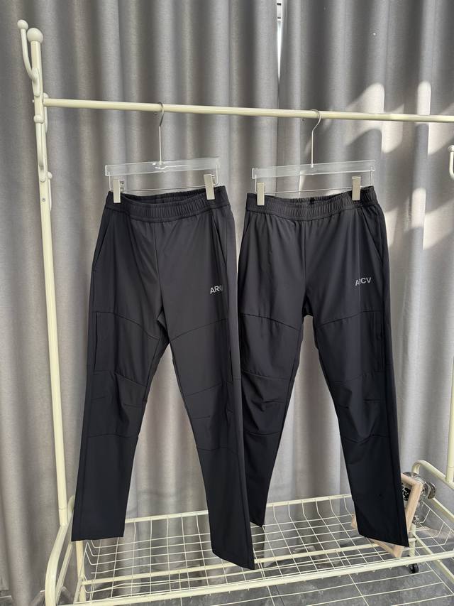 Helly Hansen Hh海丽汉森25春夏新款防晒弹力立体版型男士梭织速干长裤 颜色：黑色 尺码：M-2Xl 吊牌：1580 梭织面料