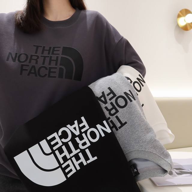 上新！ 最新海外版The North Face Tst Sweat Hoodie 17Aw北面四色胸前大Loio卫衣大货已出！日本限定款 独家面料，面料弹力十足