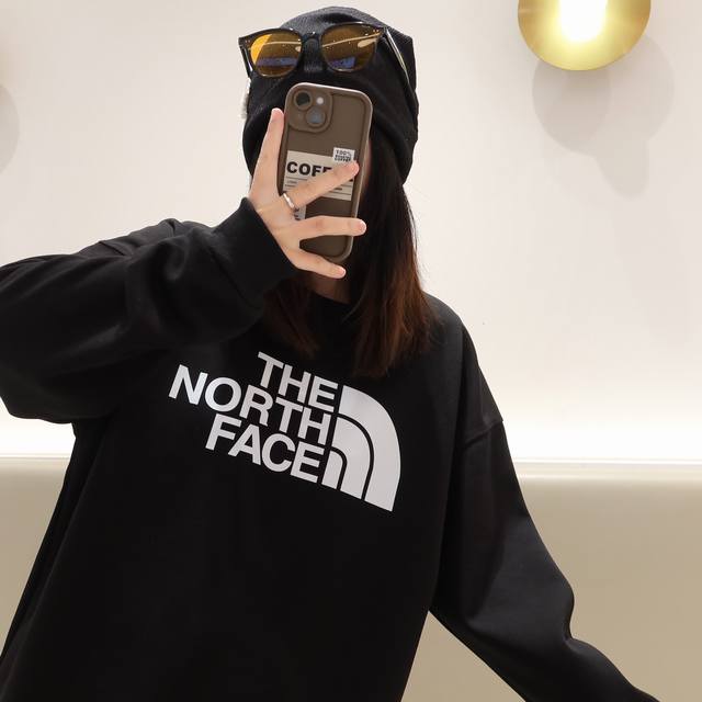 上新！ 最新海外版The North Face Tst Sweat Hoodie 17Aw北面四色胸前大Loio卫衣大货已出！日本限定款 独家面料，面料弹力十足