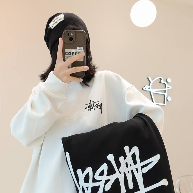 上新 Stussy Roll The Dice Hoodie 斯图西前后印花基础款圆领卫衣 Zp开发定织定染面料、颜色 、印花 、版型。 采用进口机器织造而成，