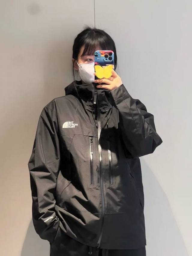 上新 The North Face北面春秋Dryvent面料防风防雨冲锋衣男女户外外套！25春夏新款Thenorthface北面冲锋衣男女户外防风防水外套密Nj