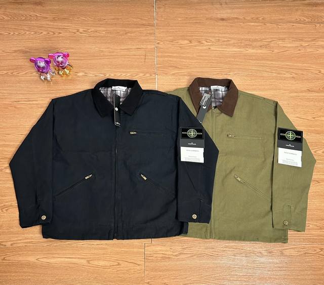 Stone Island 石头岛底特律翻领工装夹克 甄选品质 实拍可见 面料采用高品质优质水洗面料 多处机能拉链设计 整件二本针走线 机能工装日系风十足 当季必