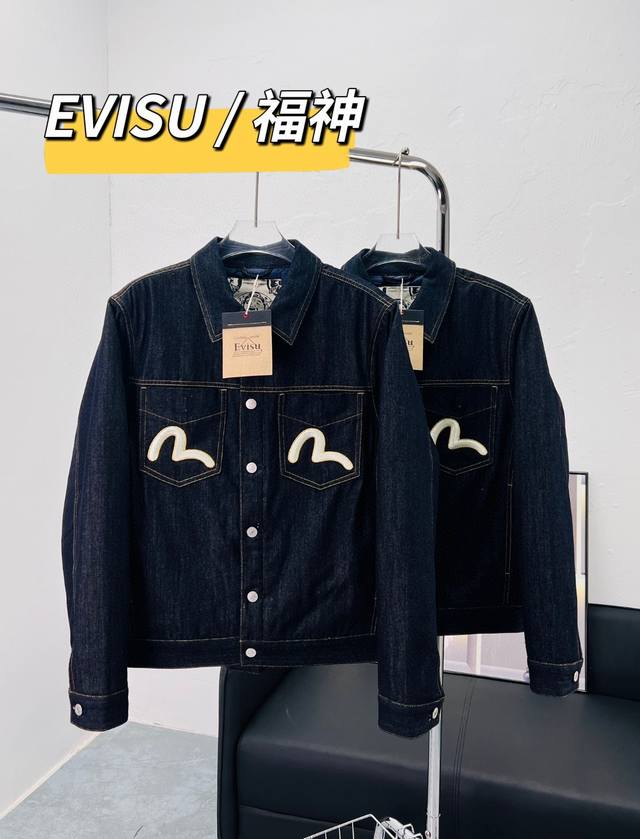 官网在售 0 原单版本，原浆原色 Evisu福神 棉服牛仔夹克外套， 全身多处重工印花刺绣绝对吸睛 100%客供丹宁牛仔布！裁片拼接 品名： Evisu福神 牛