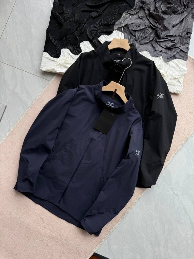 官网同款Arcteryx始祖鸟Mionn Lightweight Jacket 男子商务轻量夹克外套 内里采用顶级工艺 全身无缝拼接压胶工艺，全部激光切割，版型