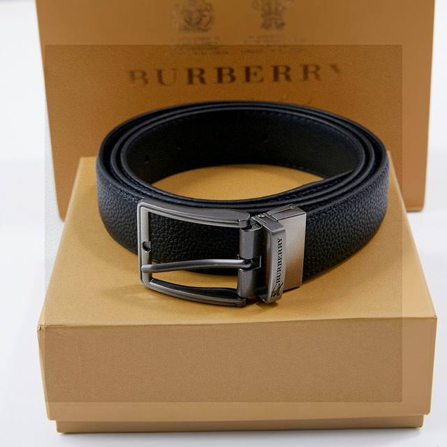 礼物首选 官网专柜同款巴宝莉Burberry 针扣皮带 真的帅到尖叫 这款扣头可旋转、皮带可以双面用，可以驾驭不同风格 ，让你可商务、可休闲！无论送礼还是自用都